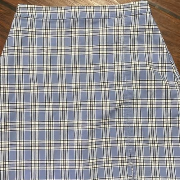 Holister Skirt - Picture 1 of 1